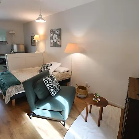 Ange - Wifi, Terrasse, Parking à Proximité, Mon à Appartamento
